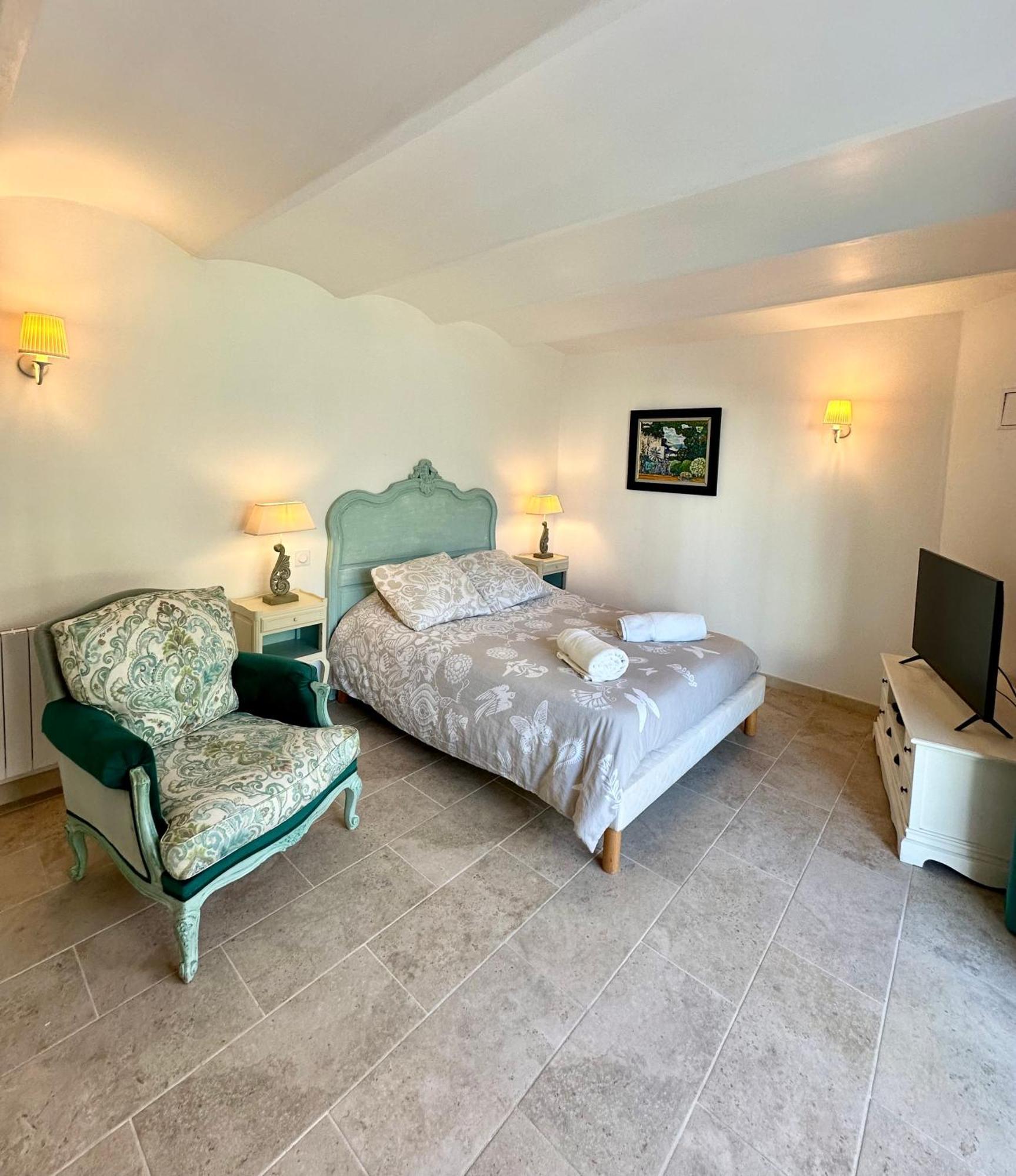 T2 Centre-Ville Avec Grand Espace Vert - 15Mn Des Plages Монпелье Экстерьер фото