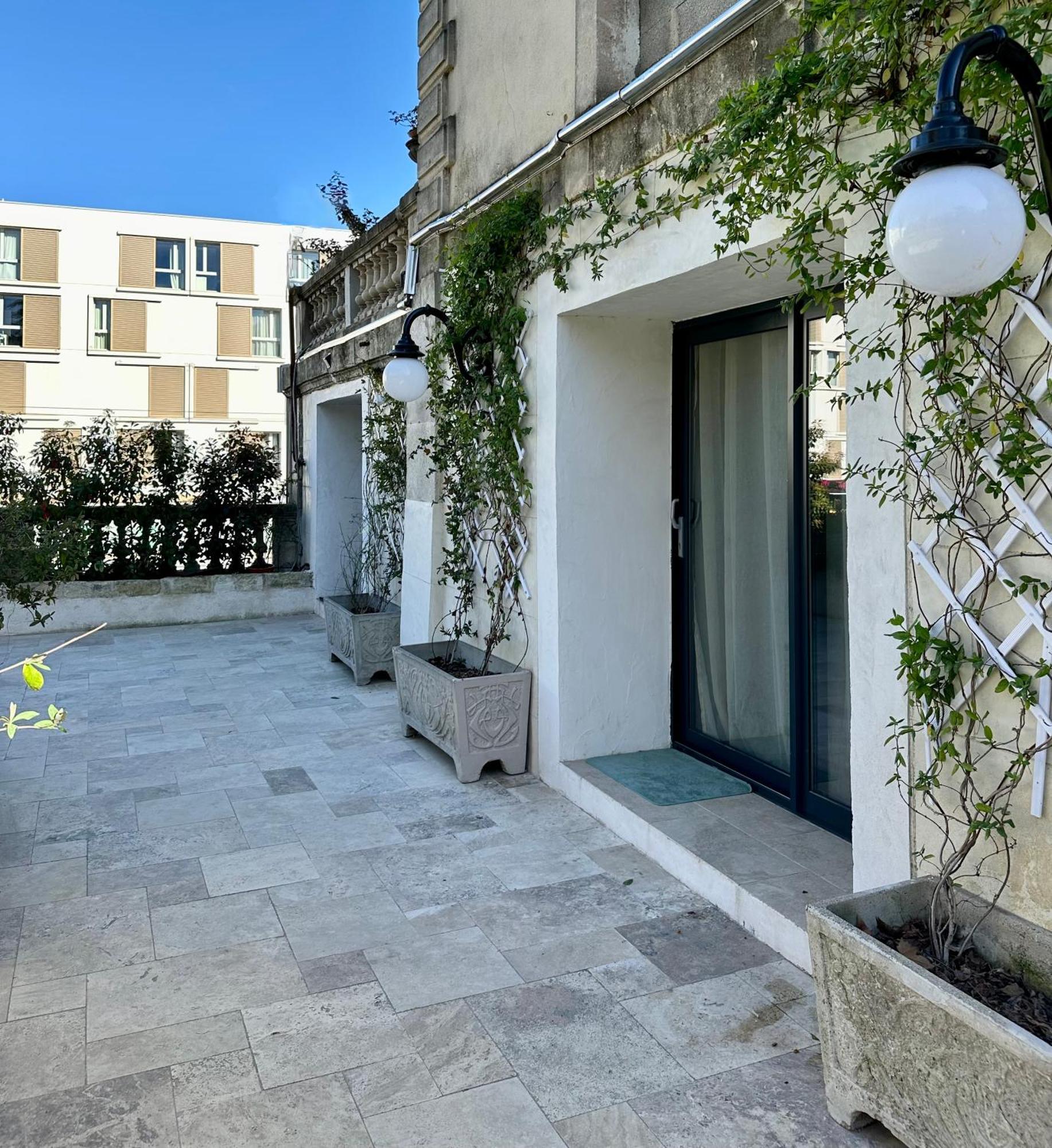 T2 Centre-Ville Avec Grand Espace Vert - 15Mn Des Plages Монпелье Экстерьер фото